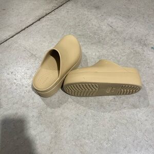 Crocs Dylan Platform